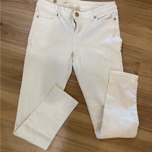 LC Lauren Conrad Cream Skinny Jeans